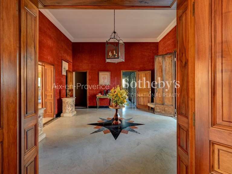 Maison Aix-en-Provence - 10 chambres - 754m²