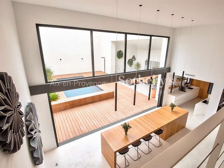Maison Aix-en-Provence - 4 chambres - 270m²