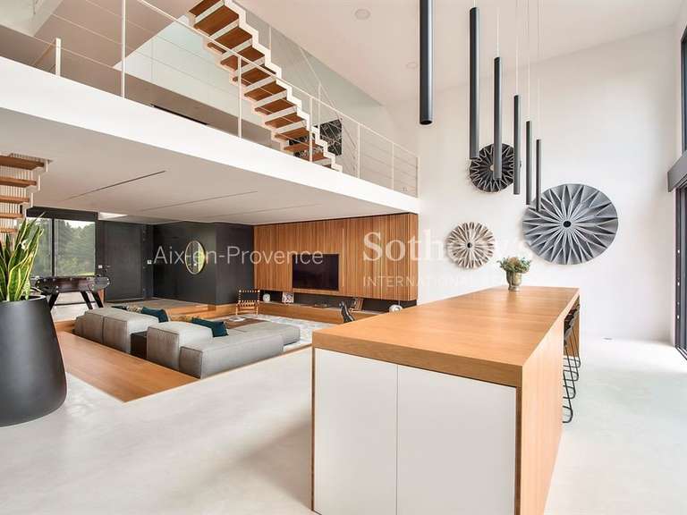 Maison Aix-en-Provence - 4 chambres - 270m²