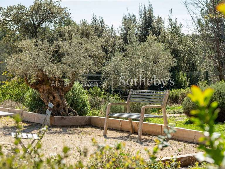 Maison Aix-en-Provence - 260m²