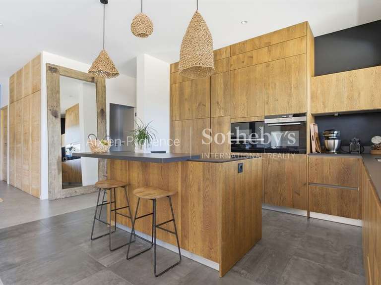 Maison Aix-en-Provence - 260m²