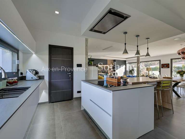 Maison Aix-en-Provence - 5 chambres - 220m²