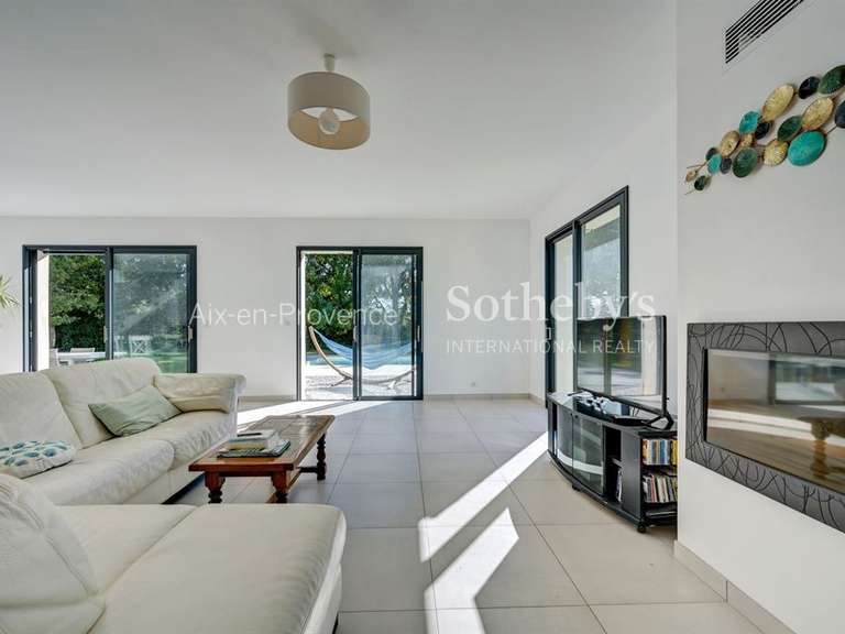 Maison Aix-en-Provence - 4 chambres - 200m²