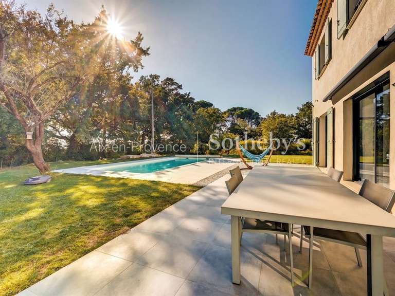 House Aix-en-Provence - 4 bedrooms - 200m²