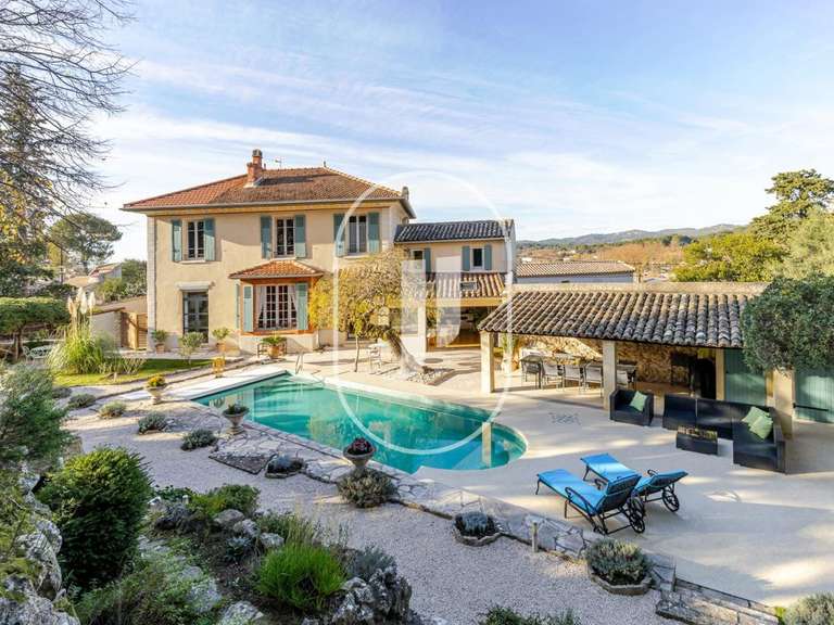 House Aix-en-Provence - 6 bedrooms - 250m²
