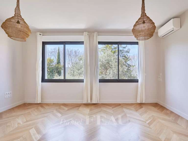 Maison Aix-en-Provence - 4 chambres - 217m²