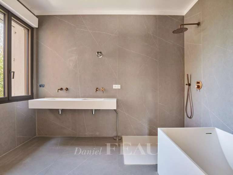 Maison Aix-en-Provence - 4 chambres - 217m²