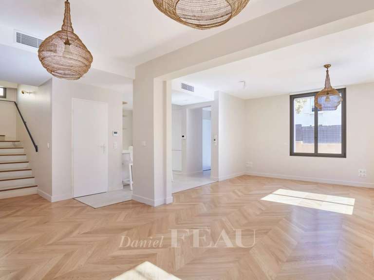 Maison Aix-en-Provence - 4 chambres - 217m²