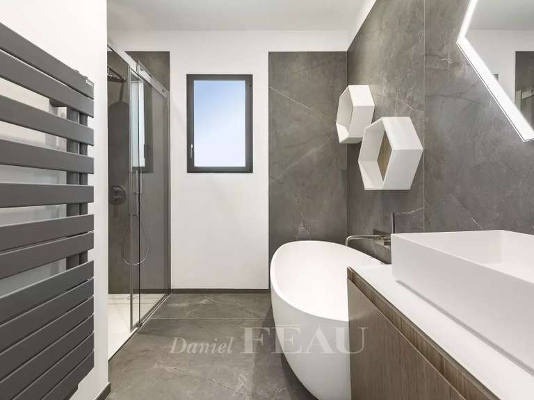 Maison Aix-en-Provence - 4 chambres - 220m²