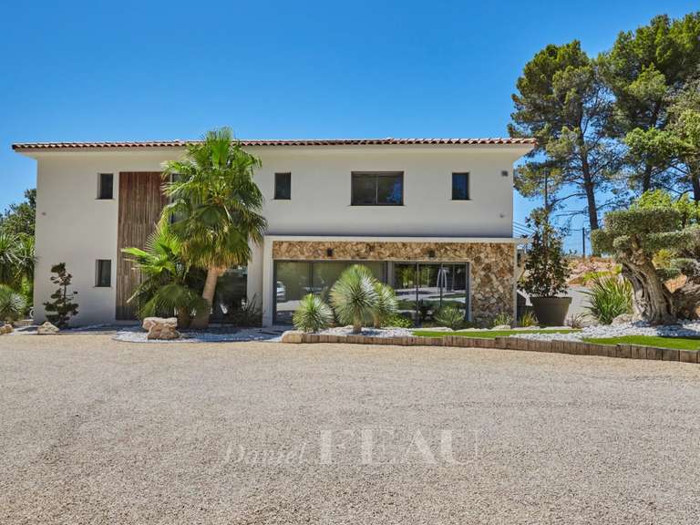 Maison Aix-en-Provence - 4 chambres - 220m²