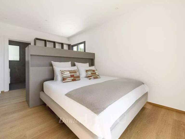 Maison Aix-en-Provence - 4 chambres - 220m²