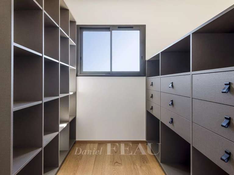 Maison Aix-en-Provence - 4 chambres - 220m²