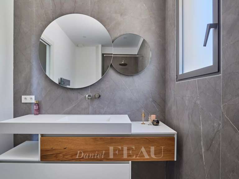 Maison Aix-en-Provence - 4 chambres - 220m²