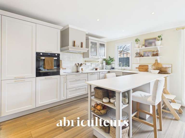 Maison Aix-en-Provence - 3 chambres - 106m²