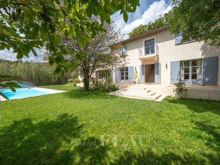 House Aix-en-Provence - 5 bedrooms - 246m²
