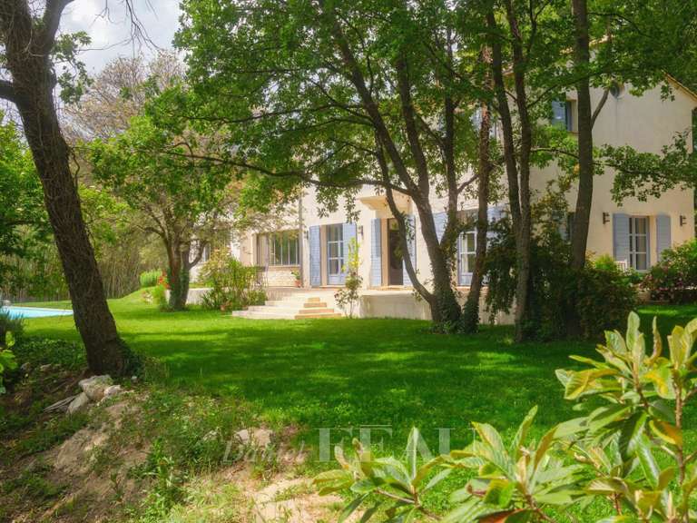 House Aix-en-Provence - 5 bedrooms - 246m²