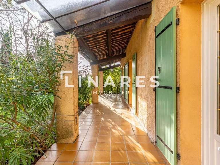 Maison Aix-en-Provence - 4 chambres - 117m²