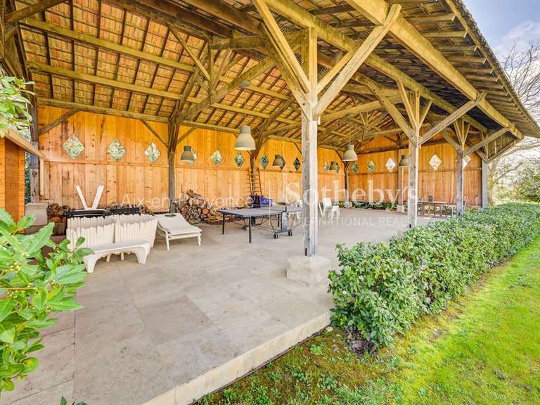 Maison Aix-en-Provence - 17 chambres - 640m²