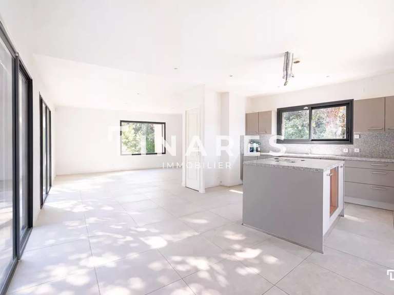 Maison Aix-en-Provence - 3 chambres - 185m²