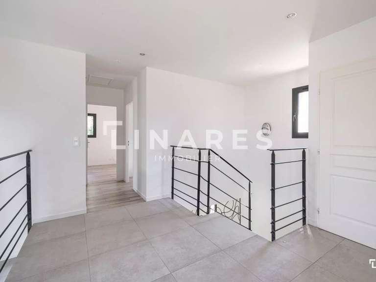 Maison Aix-en-Provence - 3 chambres - 185m²