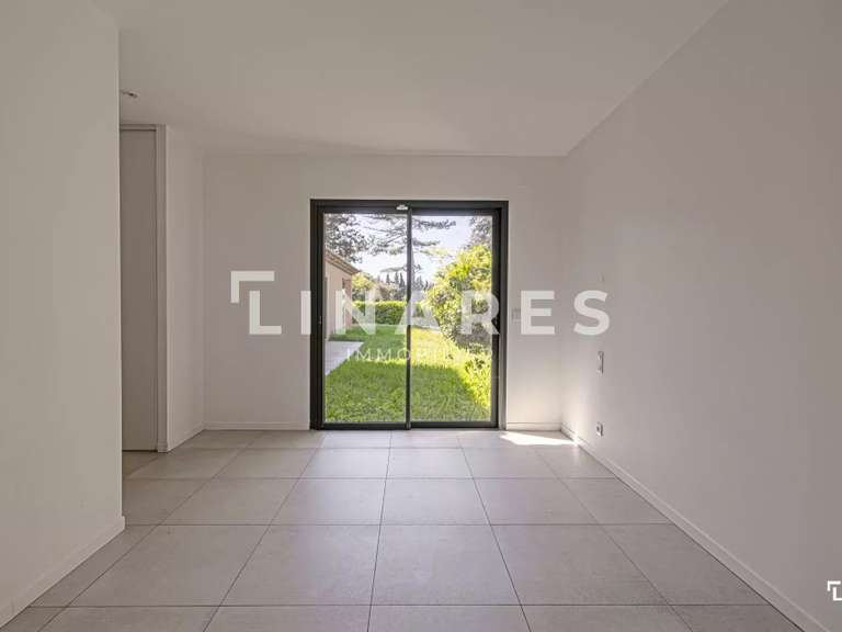 Maison Aix-en-Provence - 3 chambres - 185m²