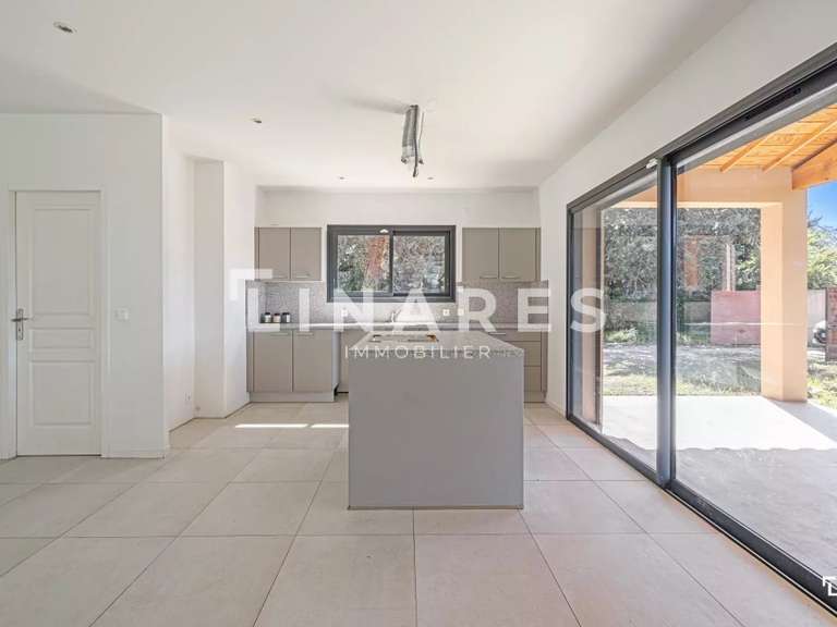 Maison Aix-en-Provence - 3 chambres - 185m²