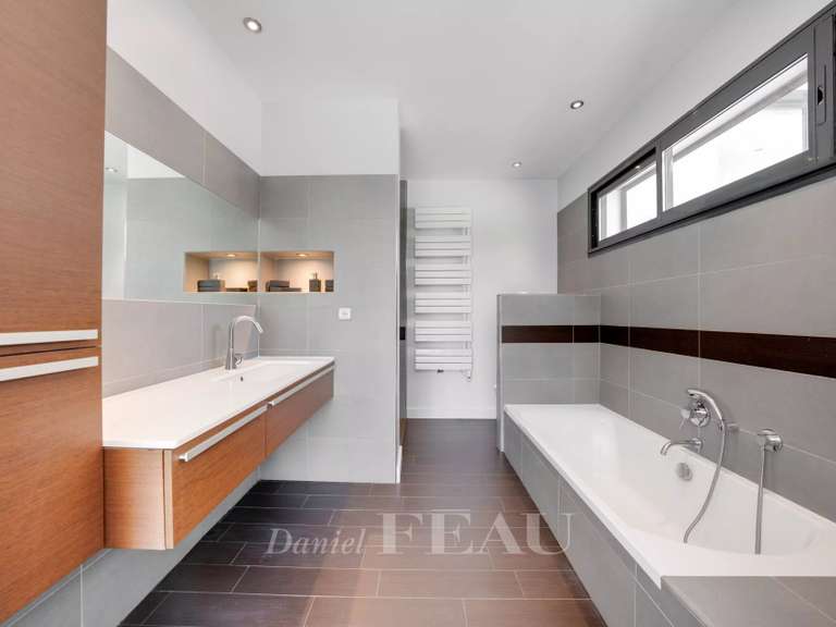 Maison Aix-en-Provence - 5 chambres - 308m²