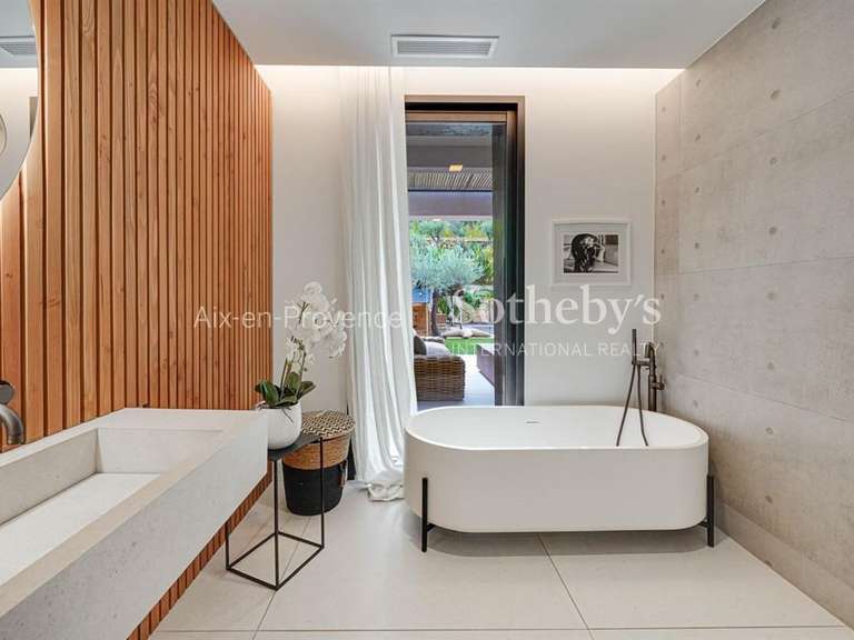 House Aix-en-Provence - 5 bedrooms - 350m²
