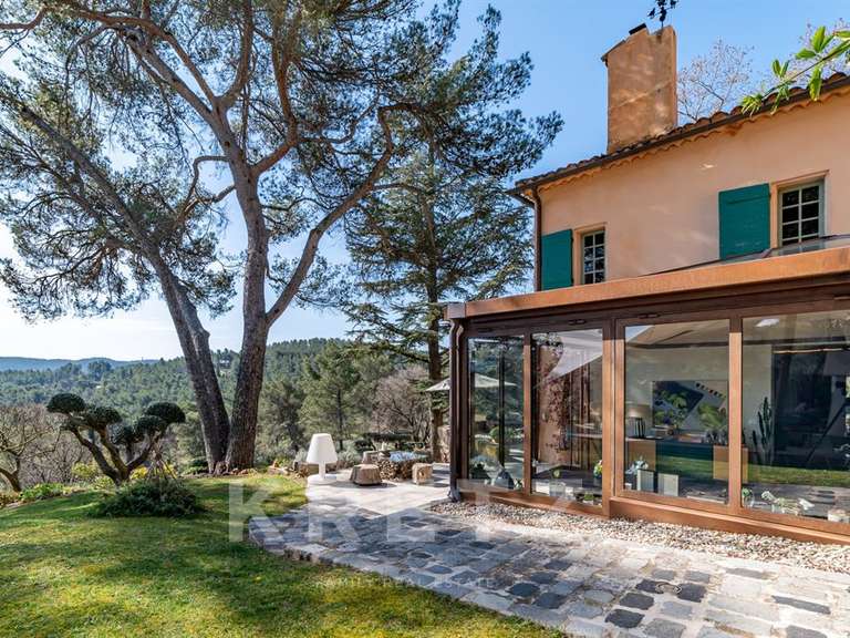 House Aix-en-Provence - 5 bedrooms - 420m²