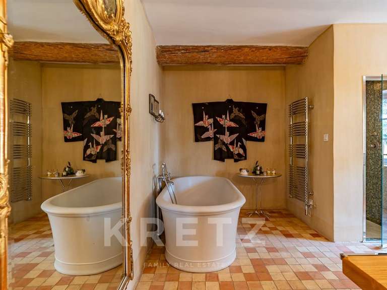 Maison Aix-en-Provence - 5 chambres - 420m²