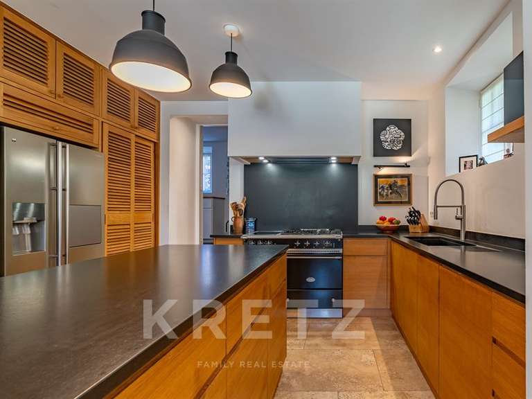 House Aix-en-Provence - 5 bedrooms - 356m²