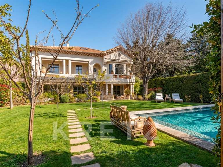 Maison Aix-en-Provence - 5 chambres - 269m²
