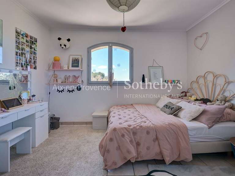 Maison Aix-en-Provence - 4 chambres - 170m²