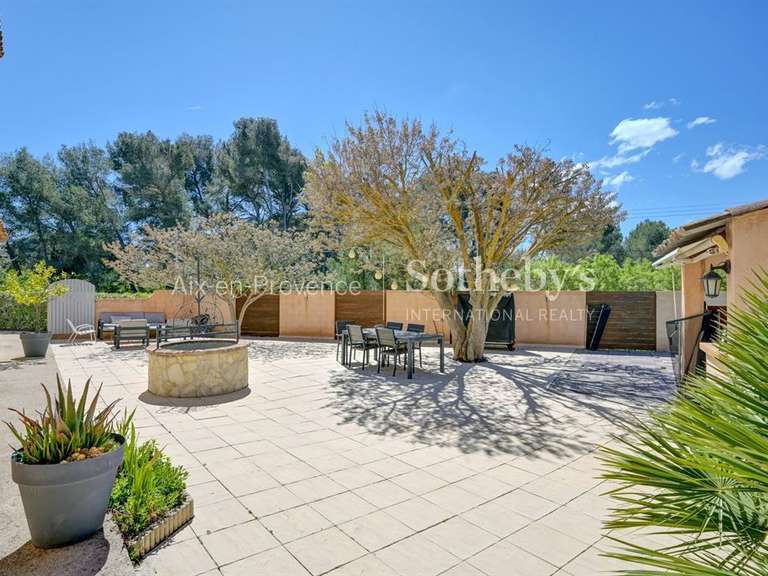 Maison Aix-en-Provence - 4 chambres - 170m²