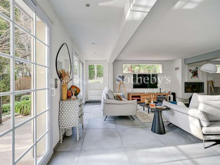 House Aix-en-Provence - 5 bedrooms - 250m²