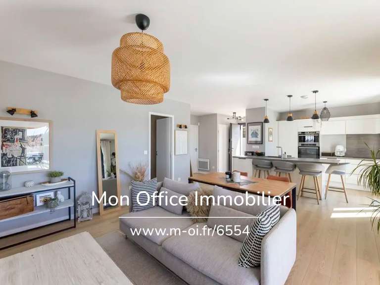 Maison Aix-en-Provence - 4 chambres - 117m²