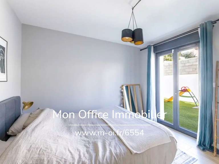 Maison Aix-en-Provence - 4 chambres - 118m²