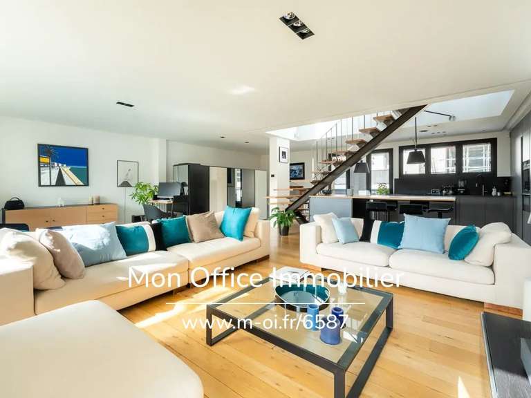 Maison Aix-en-Provence - 4 chambres - 195m²