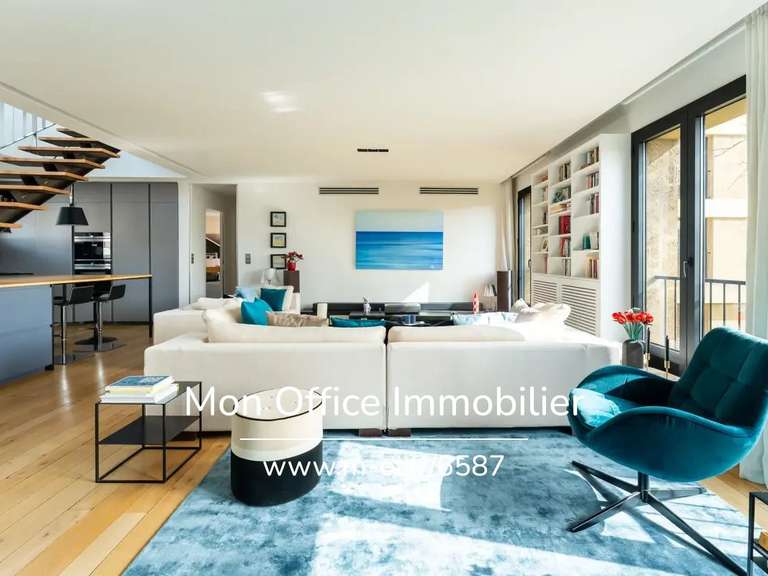 Maison Aix-en-Provence - 4 chambres - 195m²