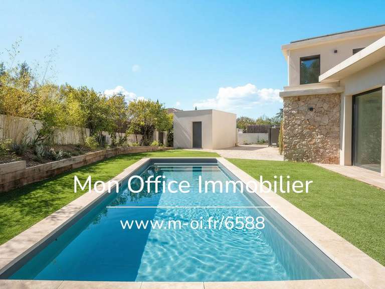 Maison Aix-en-Provence - 4 chambres - 135m²