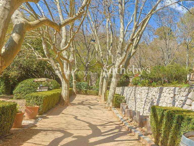Maison Aix-en-Provence - 5 chambres - 470m²
