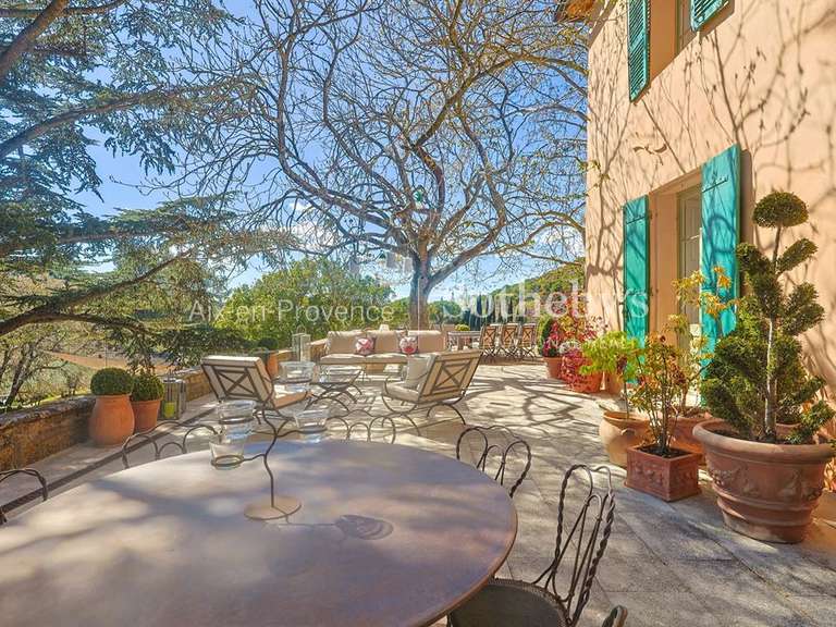 Maison Aix-en-Provence - 5 chambres - 470m²