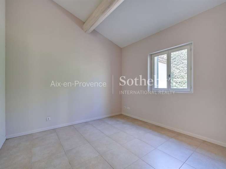 Maison Aix-en-Provence - 4 chambres - 153m²