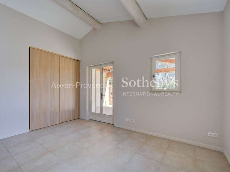 Maison Aix-en-Provence - 4 chambres - 153m²