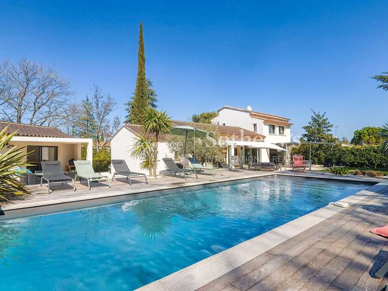 Maison Aix-en-Provence - 5 chambres - 220m²