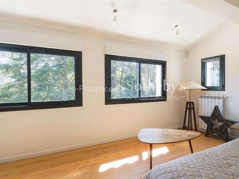 Maison Aix-en-Provence - 5 chambres - 220m²