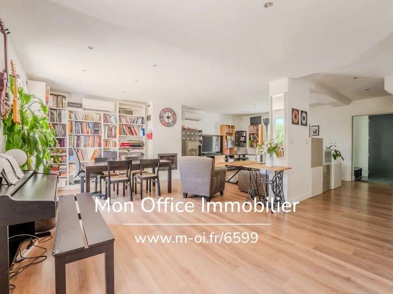 Maison Aix-en-Provence - 4 chambres - 120m²
