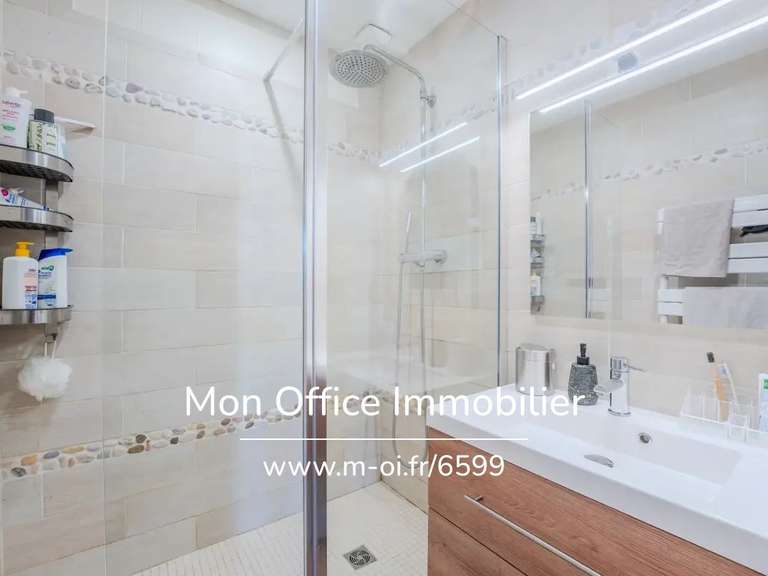 Maison Aix-en-Provence - 4 chambres - 120m²