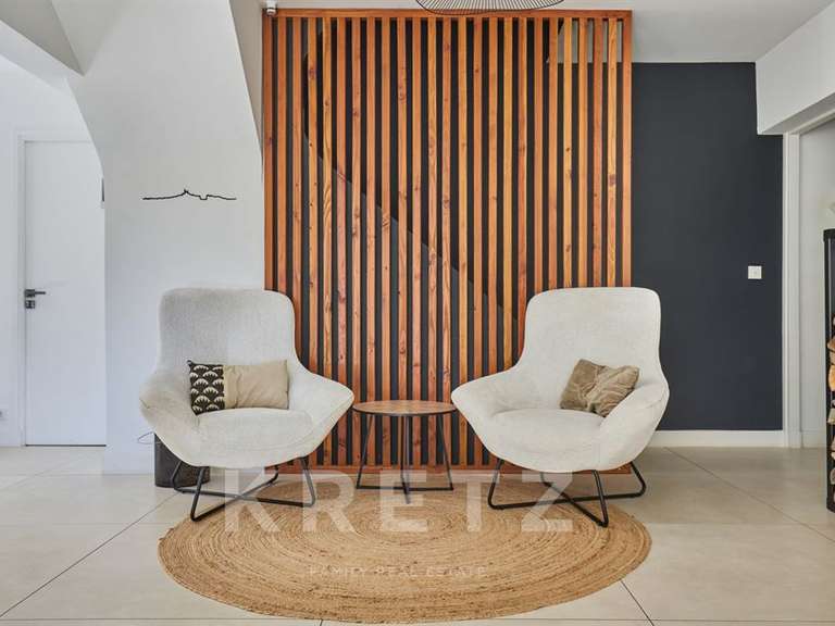 Maison Aix-en-Provence - 4 chambres - 213m²