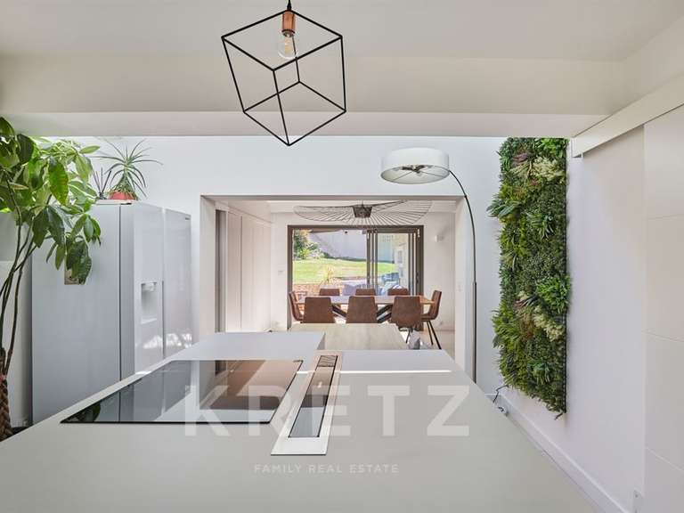 House Aix-en-Provence - 4 bedrooms - 213m²